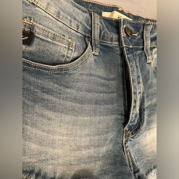 KanCan Women’s Denim Fringe Shorts - Picture 5 of 5